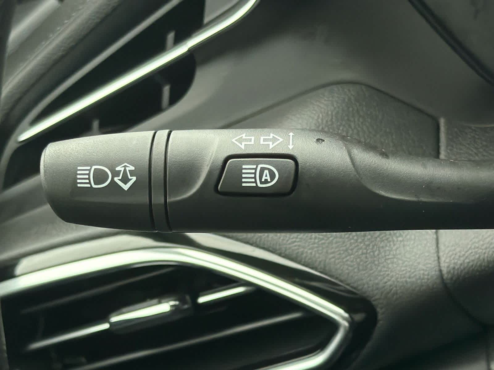 Thumbnail: 2023 Chevrolet Bolt EUV - 27