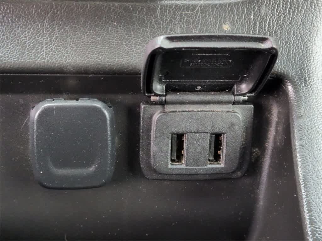 Thumbnail: 2018 Chevrolet Tahoe - 33