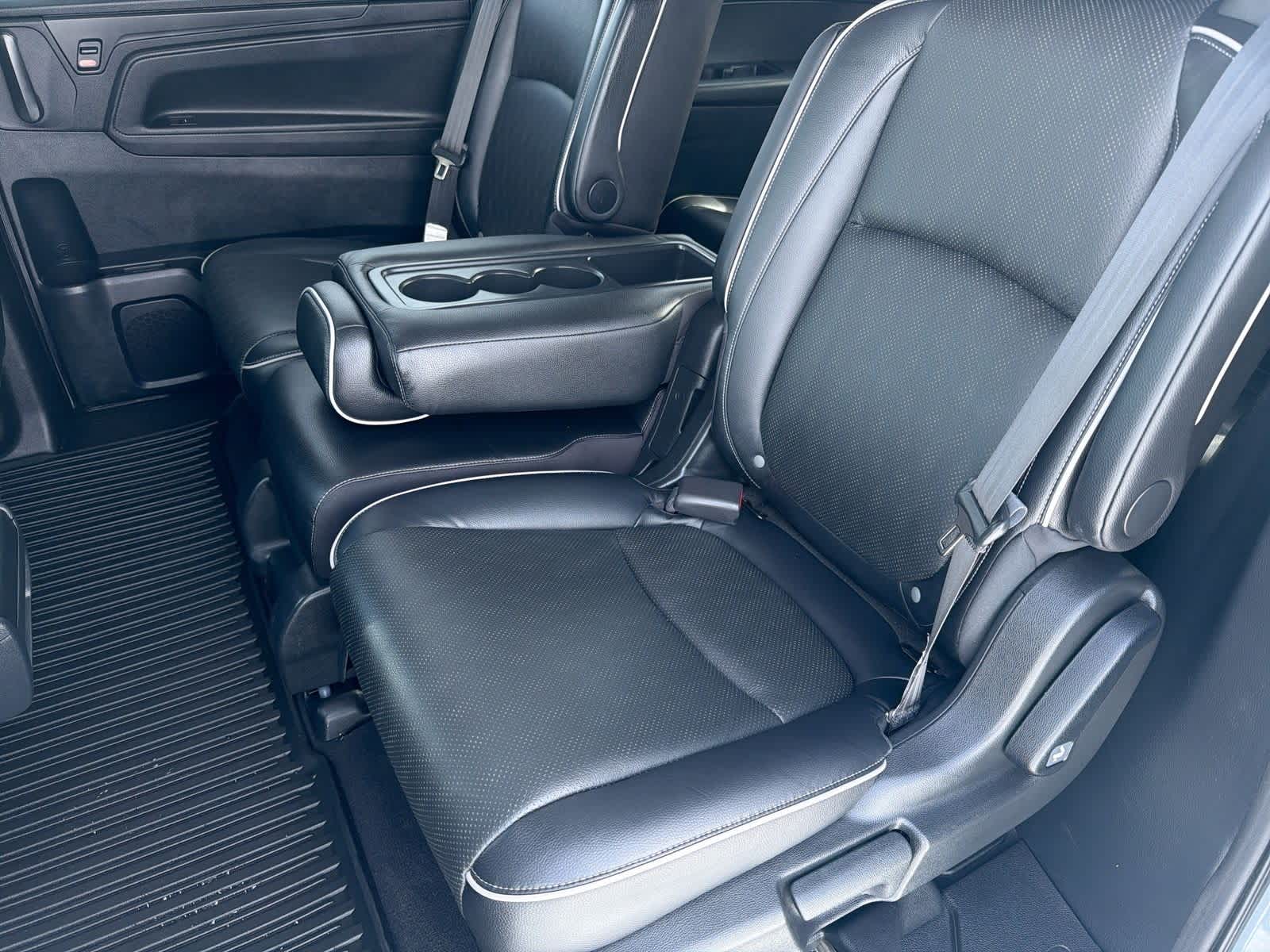 Thumbnail: 2023 Honda Odyssey - 21