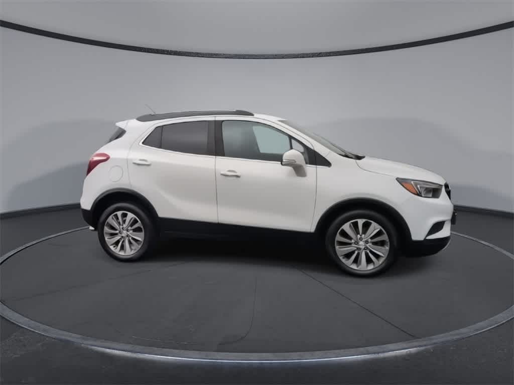 Thumbnail: 2017 Buick Encore - 9