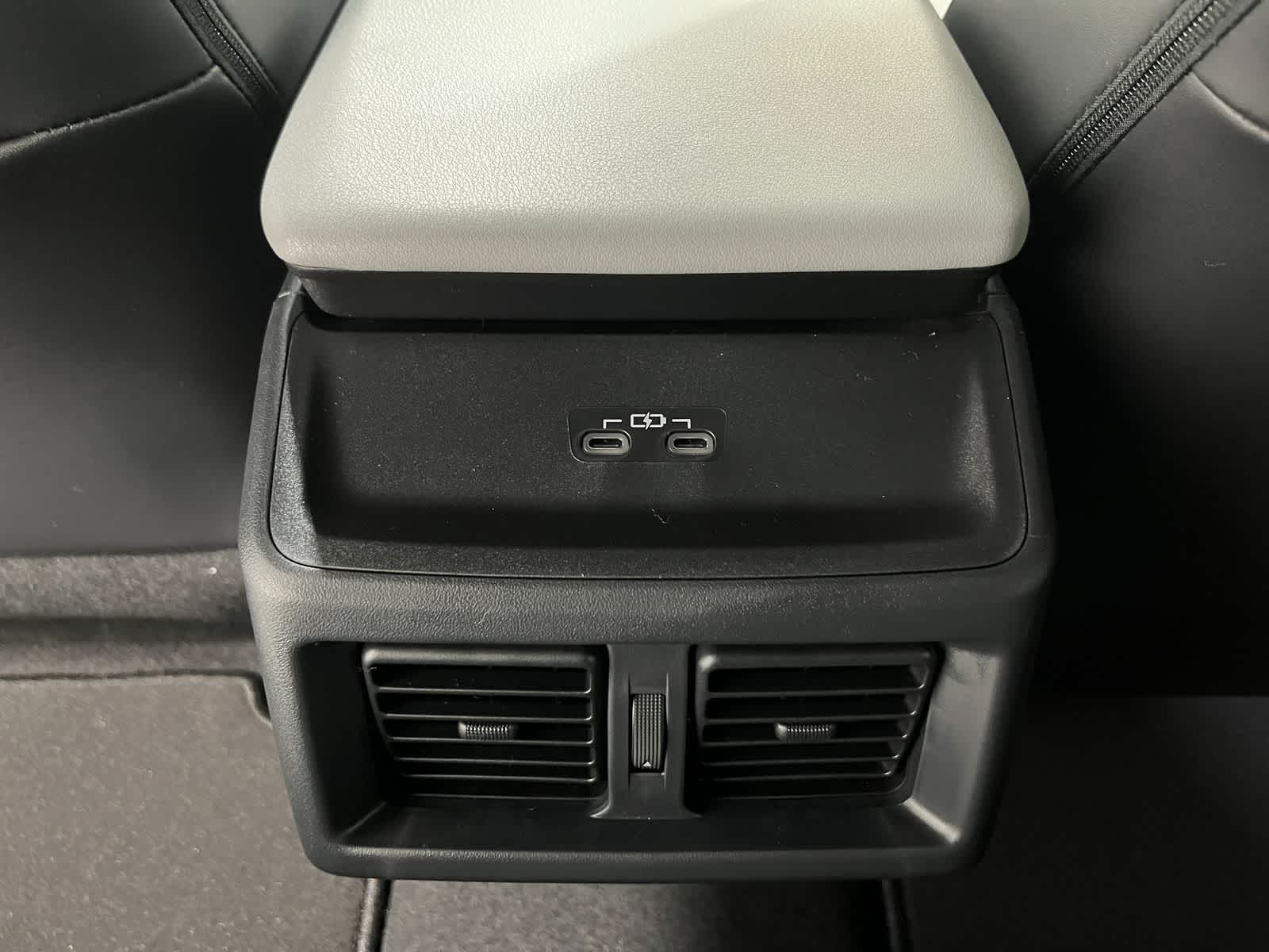 Thumbnail: 2026 Subaru Solterra - 22