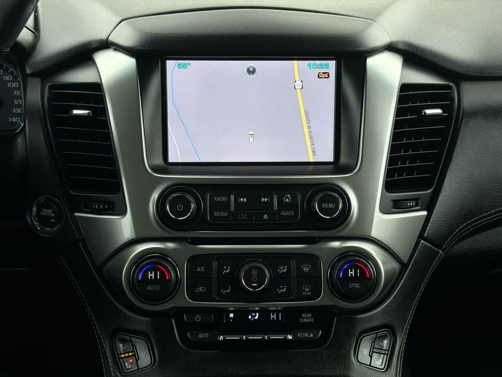 Thumbnail: 2015 Chevrolet Tahoe - 29