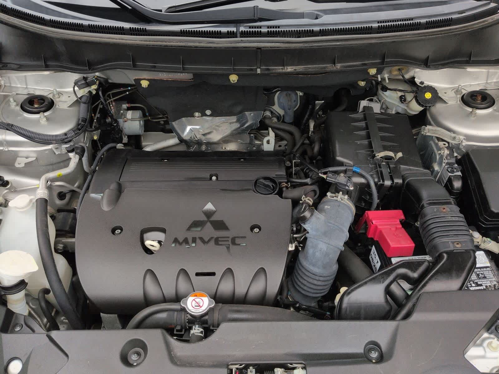 Thumbnail: 2020 Mitsubishi Outlander Sport - 15