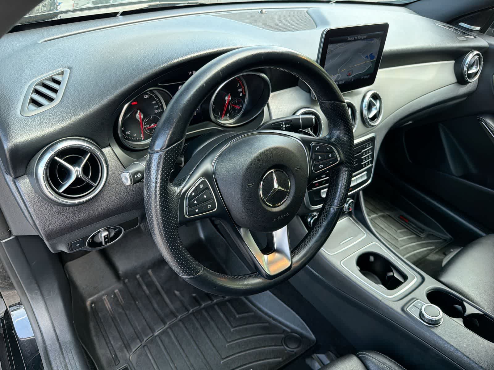 Thumbnail: 2019 Mercedes-Benz CLA - 10