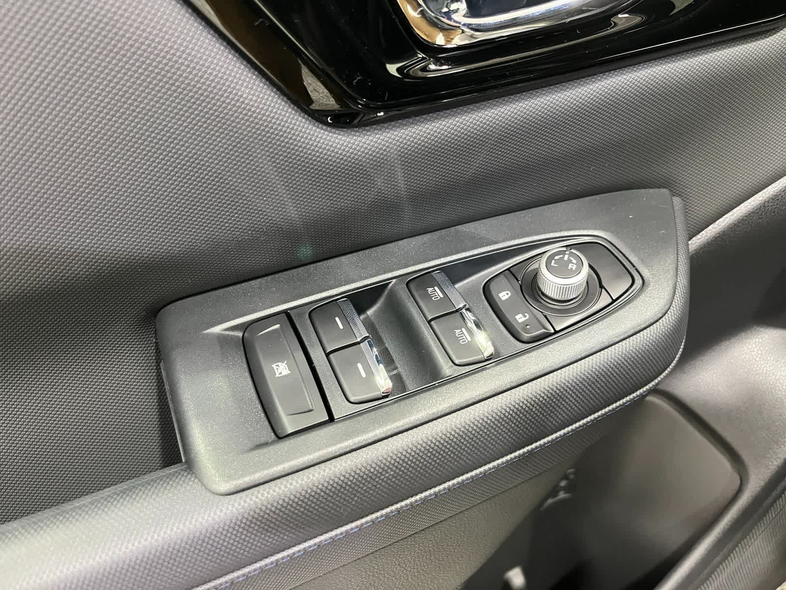 Thumbnail: 2025 Subaru Forester - 13