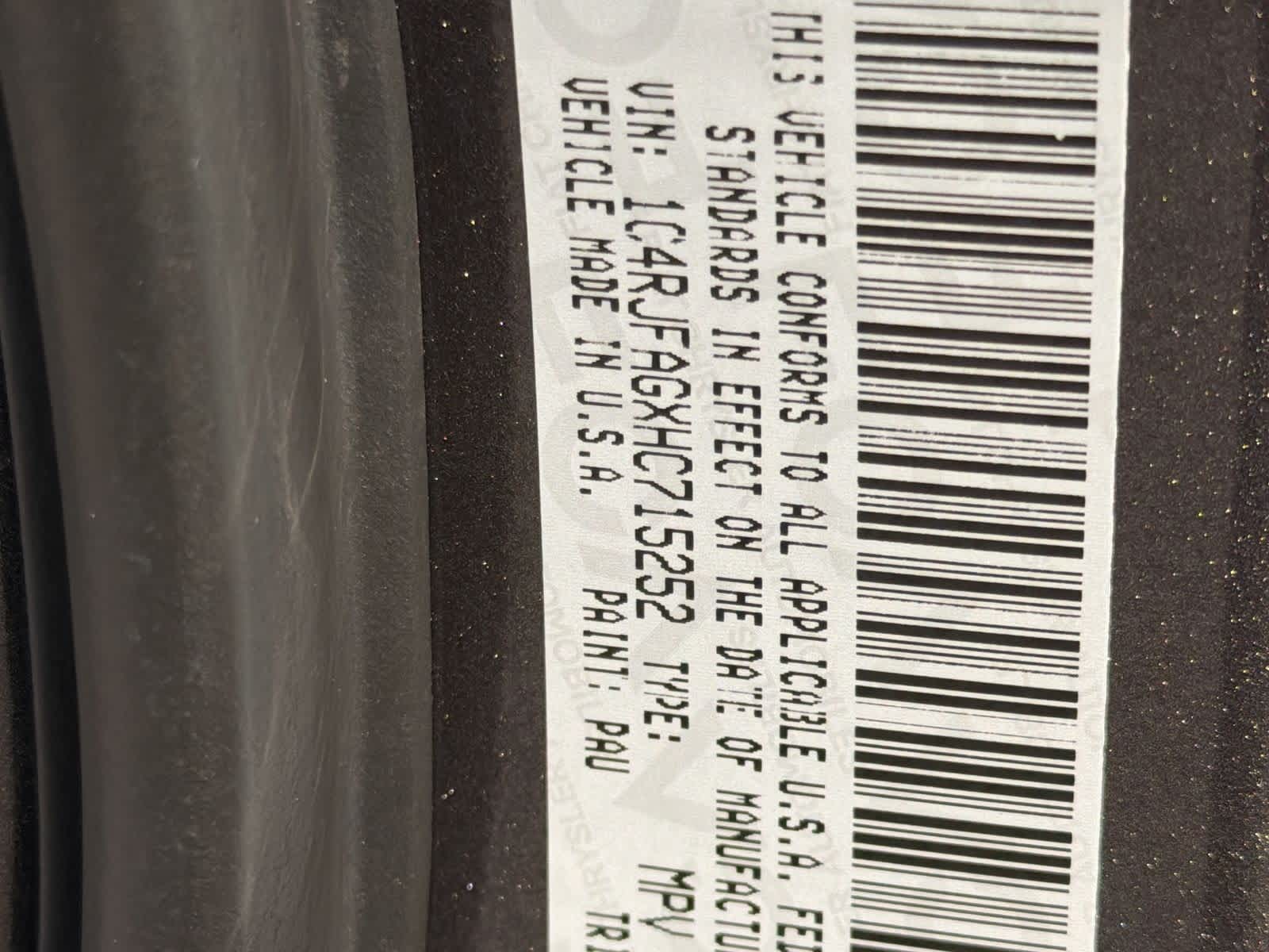 Thumbnail: 2017 Jeep Grand Cherokee - 36