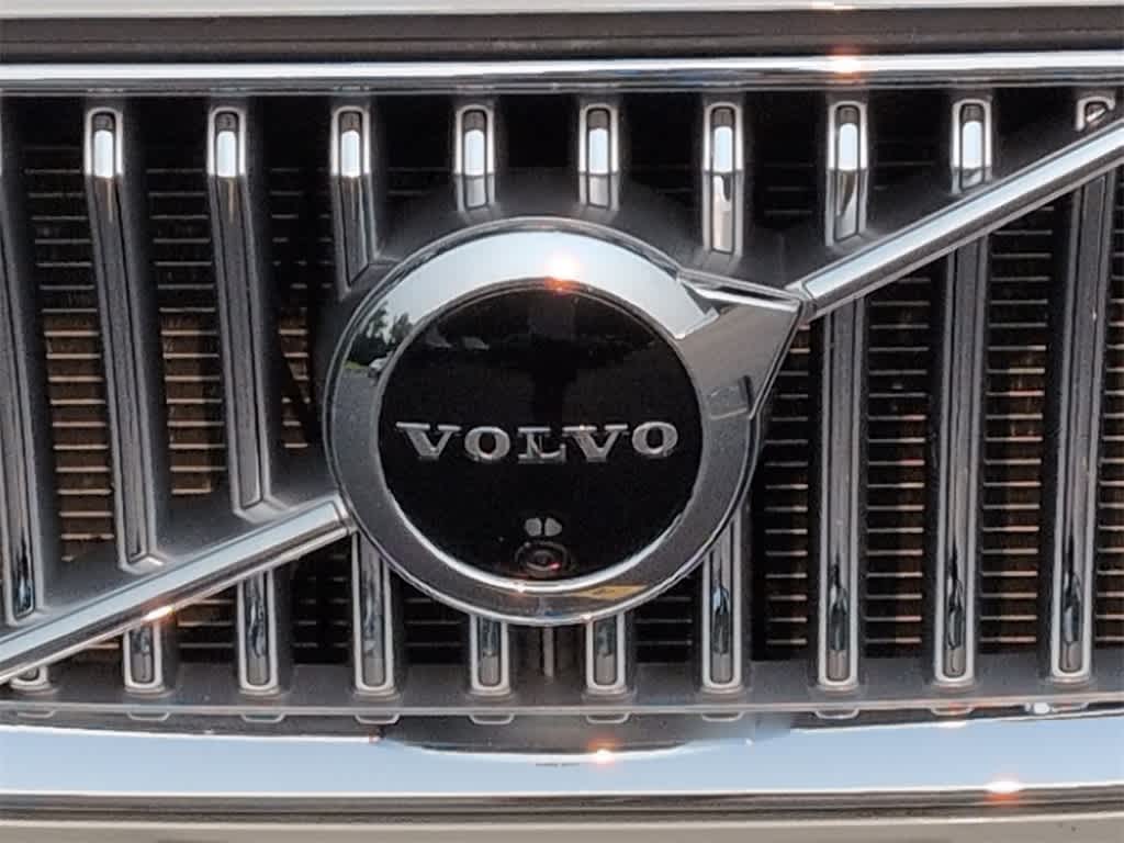 Thumbnail: 2022 Volvo XC90 - 12