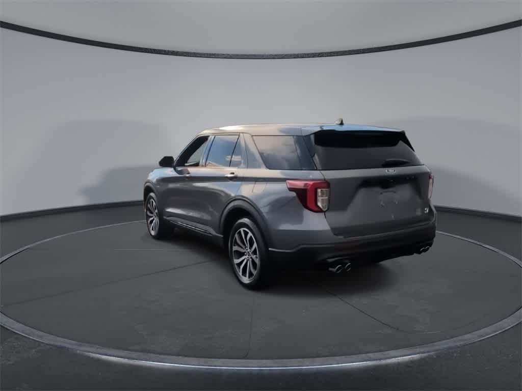 Thumbnail: 2022 Ford Explorer - 7
