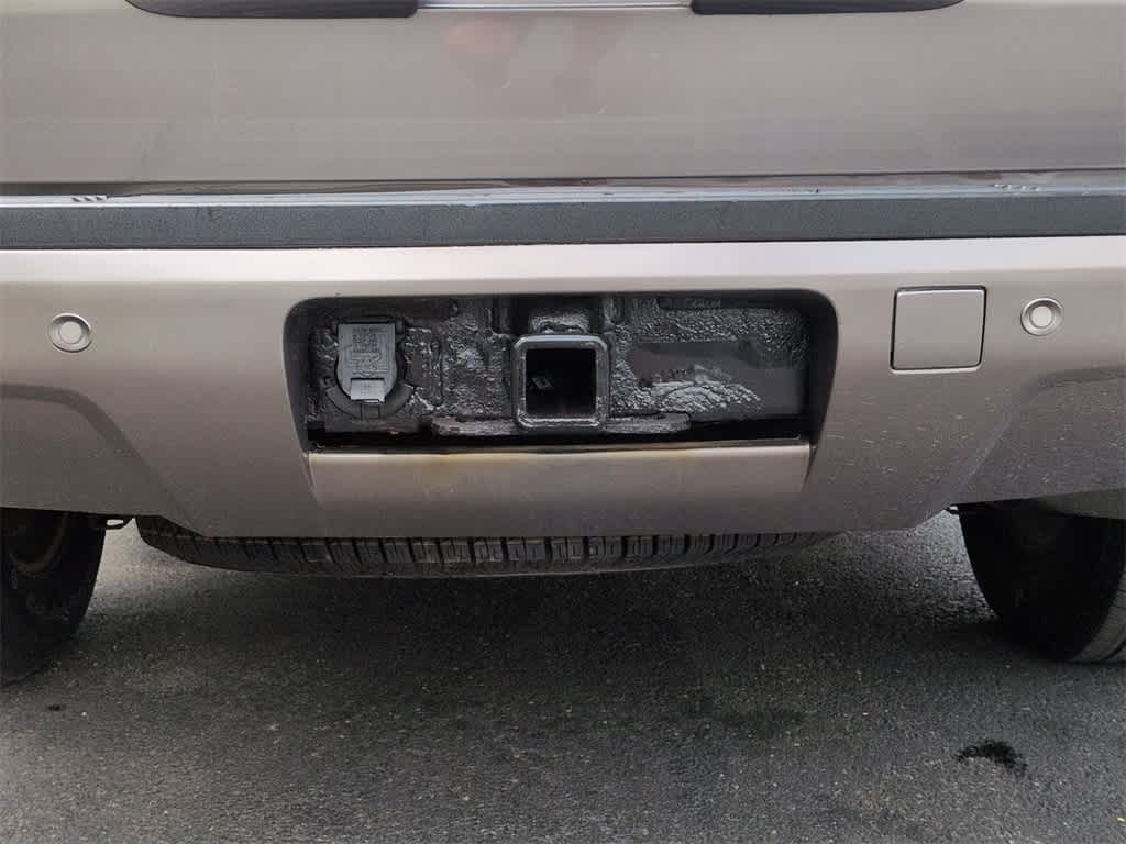 Thumbnail: 2013 Chevrolet Tahoe - 36