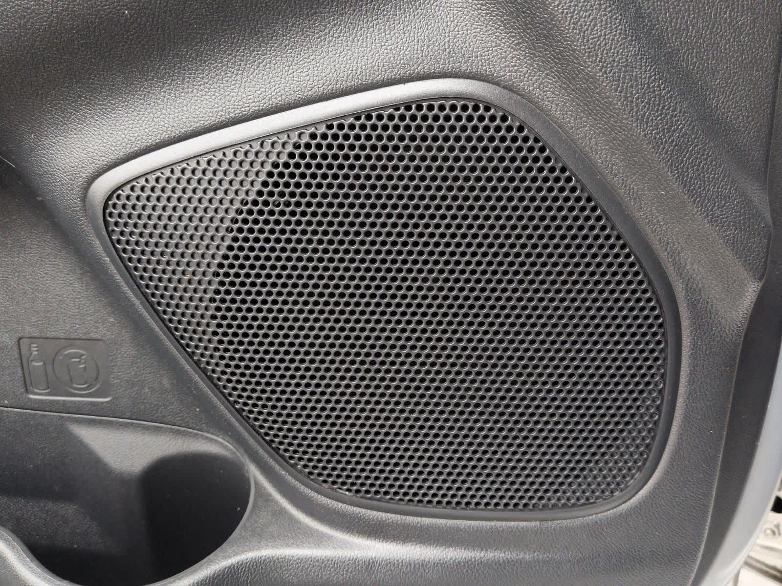 Thumbnail: 2020 Mitsubishi Outlander Sport - 30