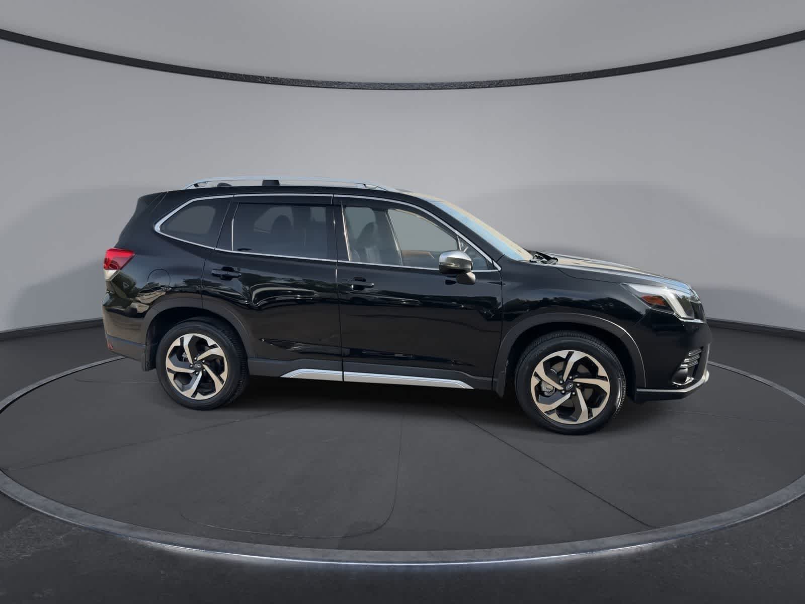 Thumbnail: 2023 Subaru Forester - 9