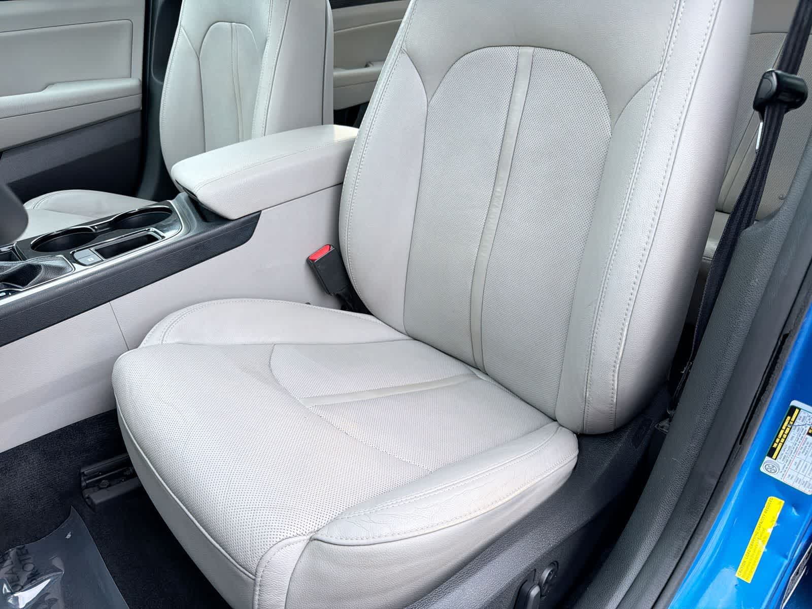 Thumbnail: 2018 Hyundai Sonata - 17