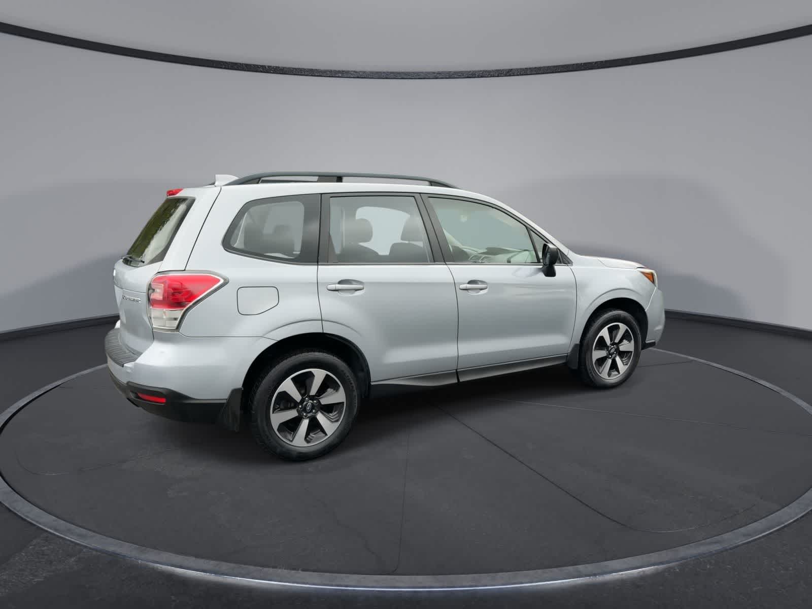 Thumbnail: 2018 Subaru Forester - 8