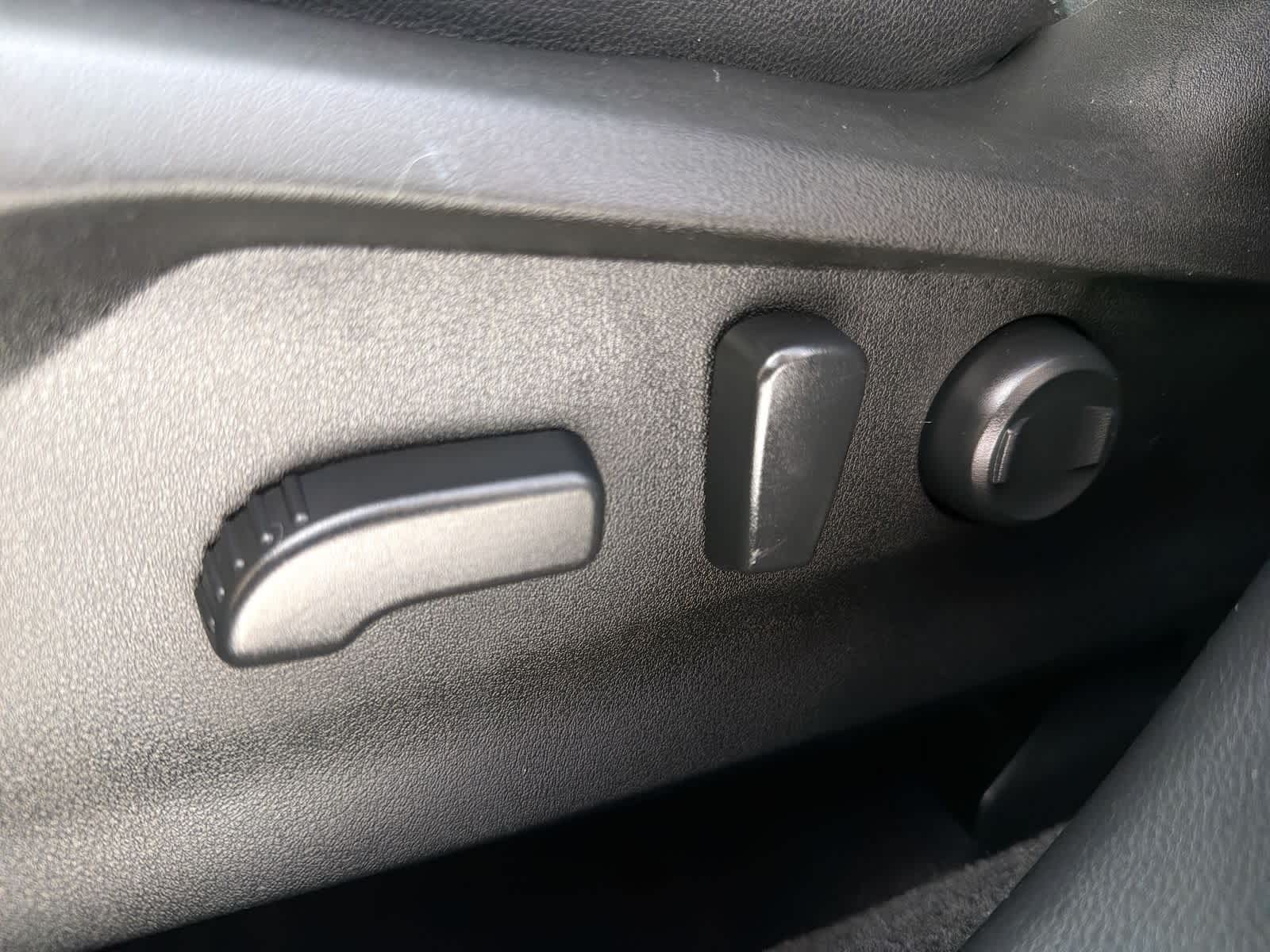 Thumbnail: 2020 Subaru Forester - 18