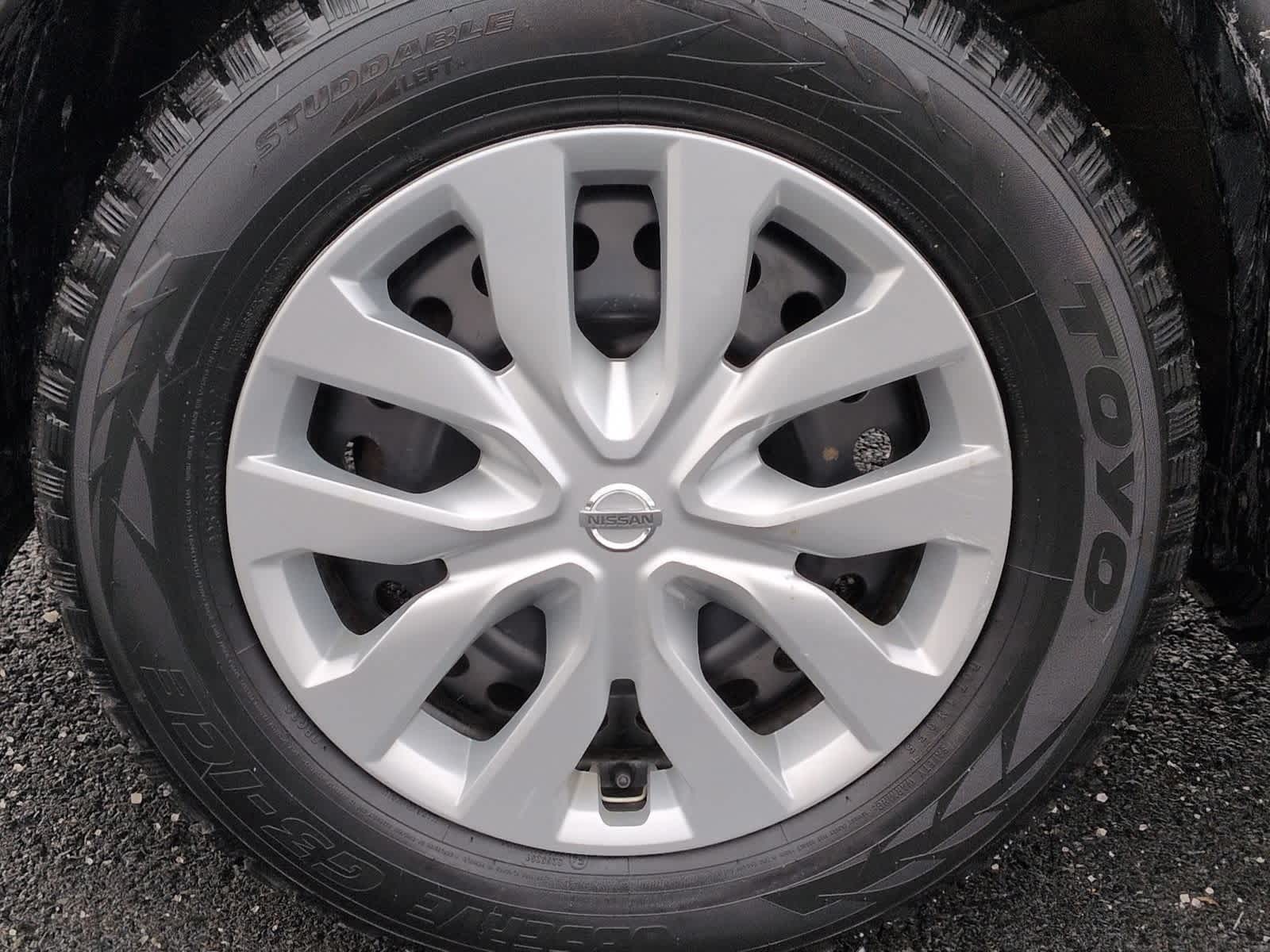 Thumbnail: 2016 Nissan Rogue - 14