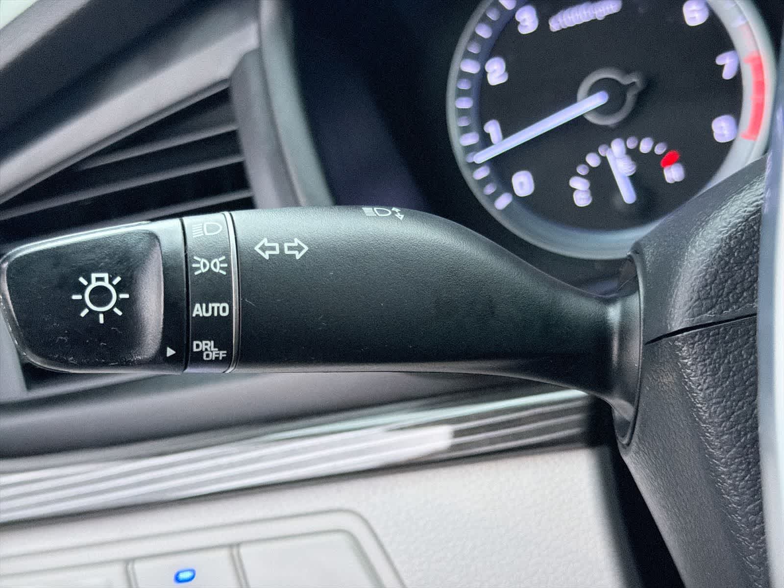 Thumbnail: 2018 Hyundai Sonata - 28