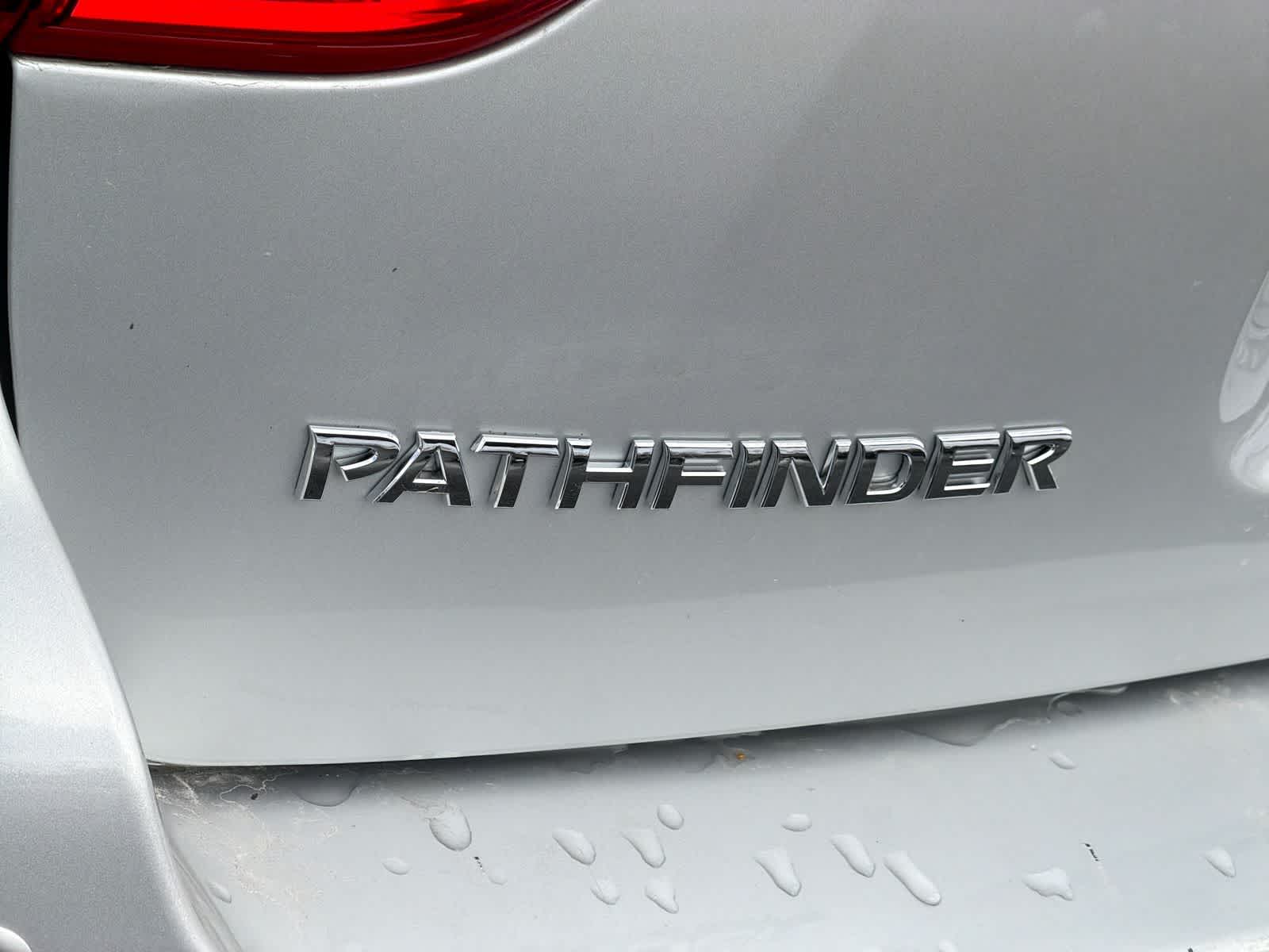 Thumbnail: 2020 Nissan Pathfinder - 13