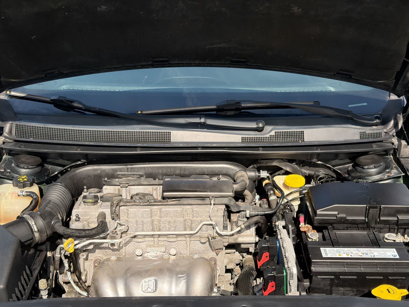 Thumbnail: 2016 Chrysler 200 - 15