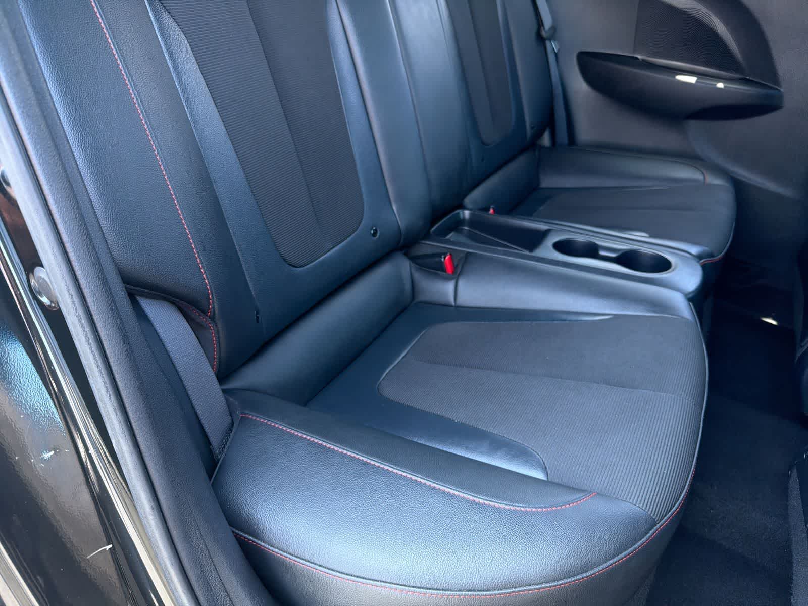 Thumbnail: 2019 Hyundai Veloster - 21