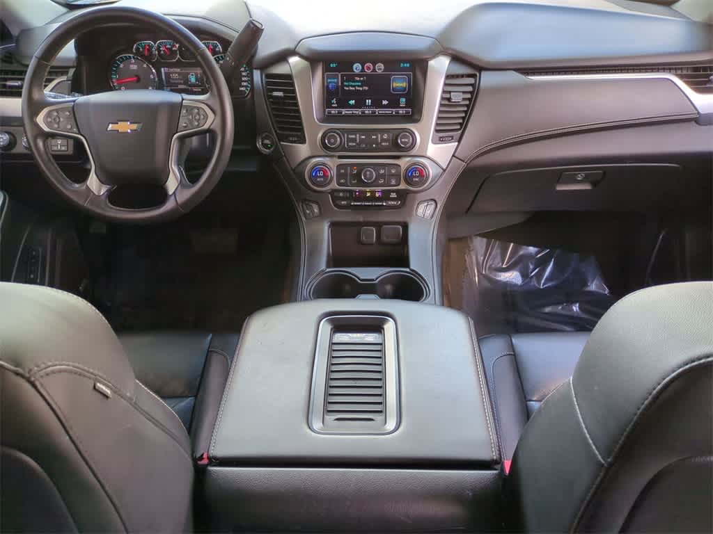 2015 Chevrolet Tahoe LT 16