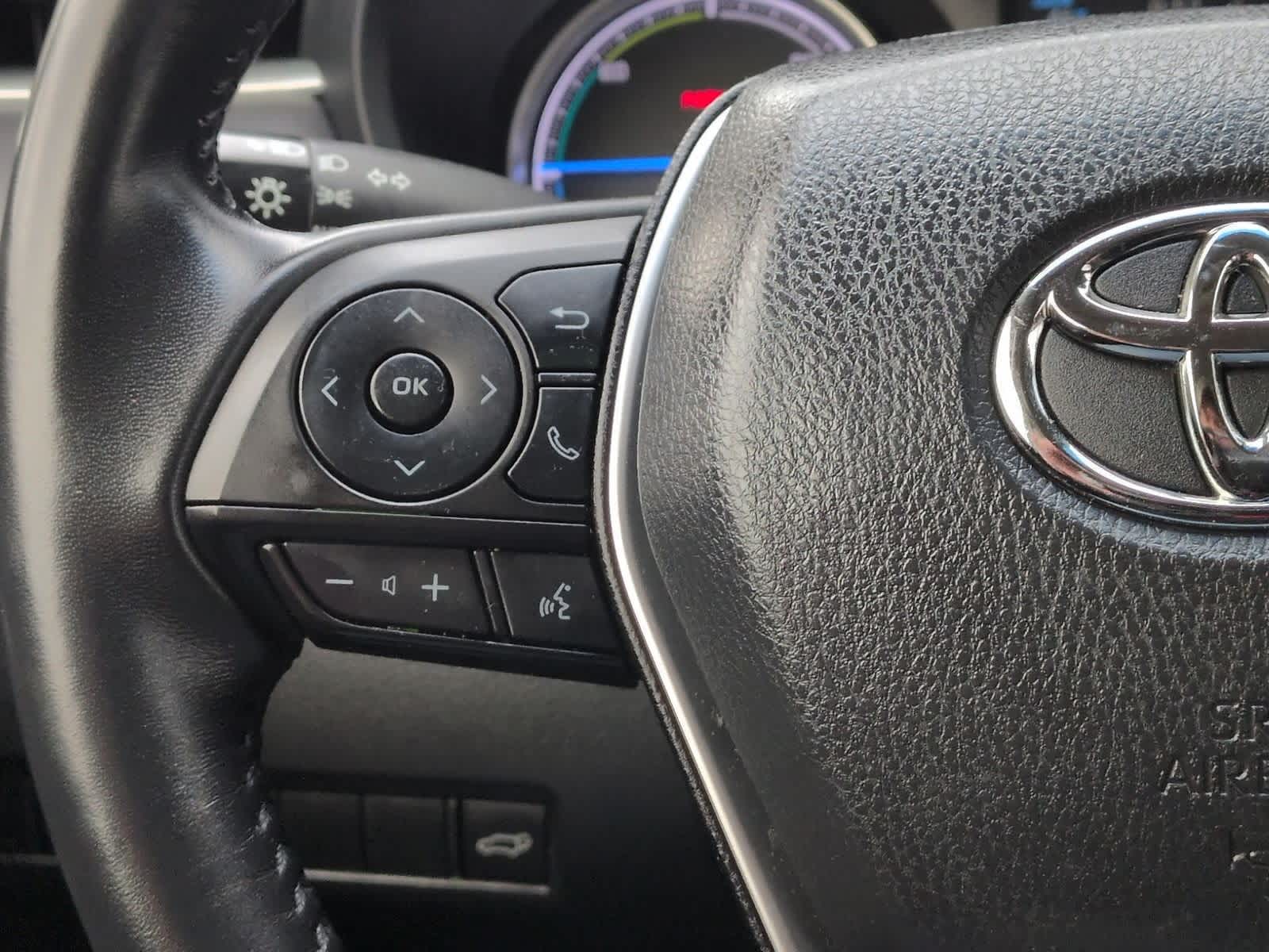 Thumbnail: 2022 Toyota Venza - 24