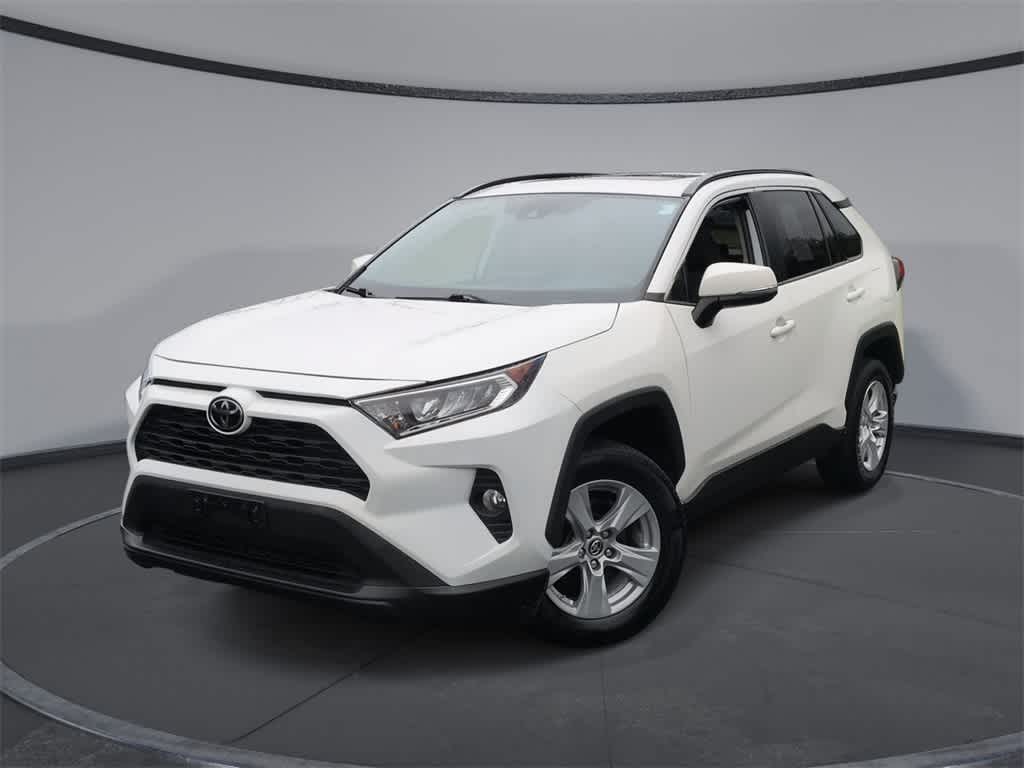Thumbnail: 2019 Toyota RAV4 - 1