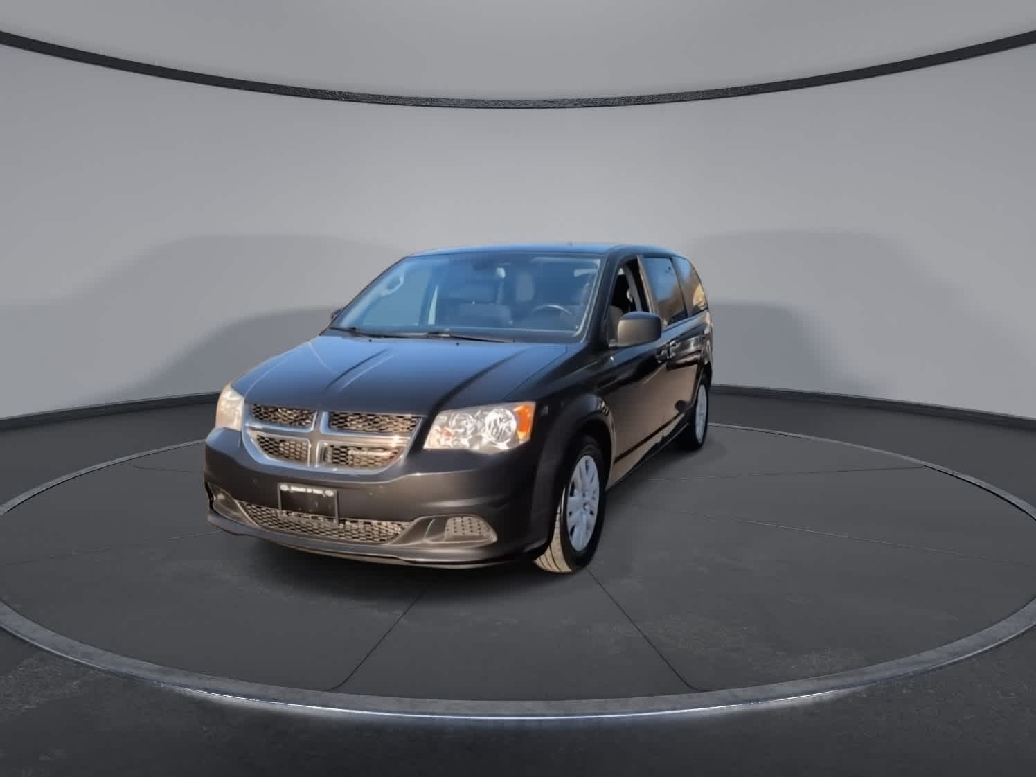 Thumbnail: 2019 Dodge Grand Caravan - 3