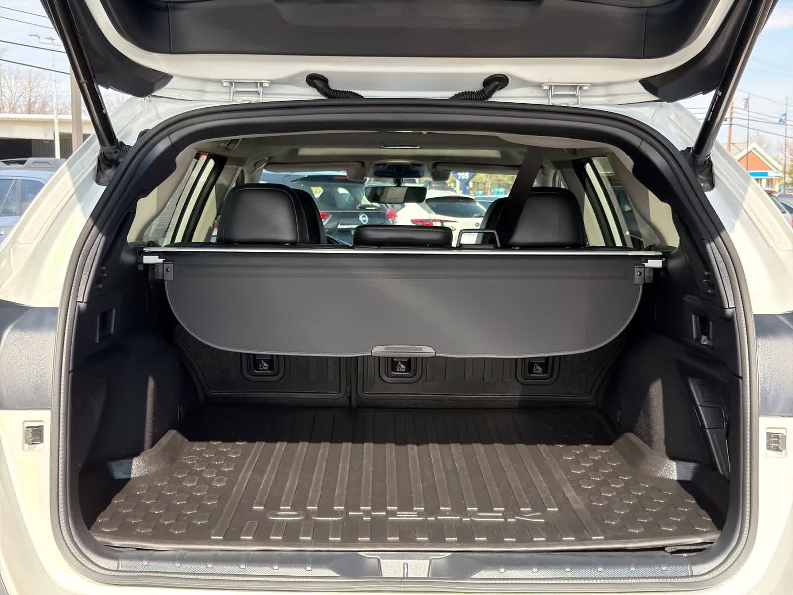 Thumbnail: 2022 Subaru Outback - 37