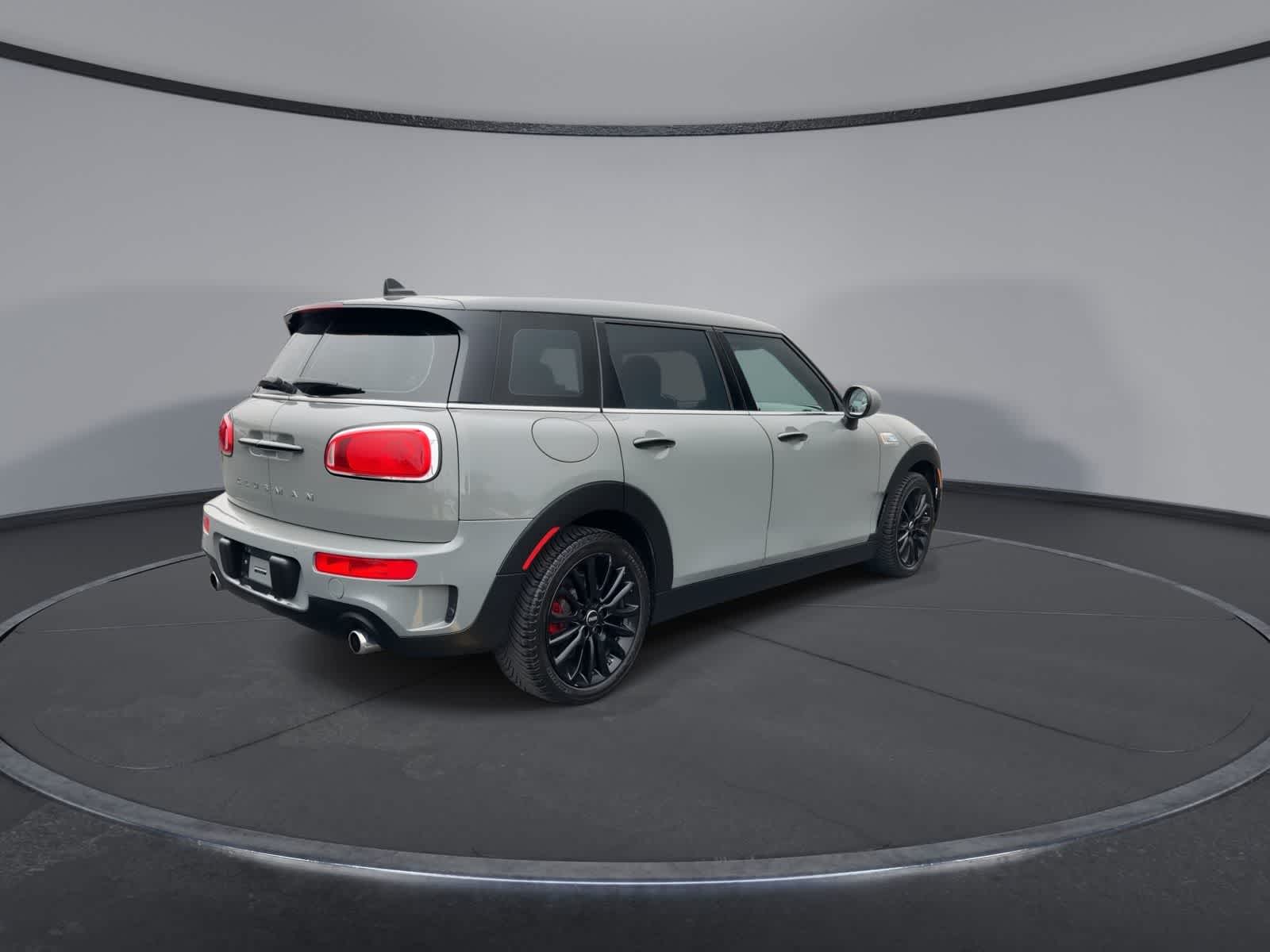 Thumbnail: 2019 MINI Cooper Clubman - 8