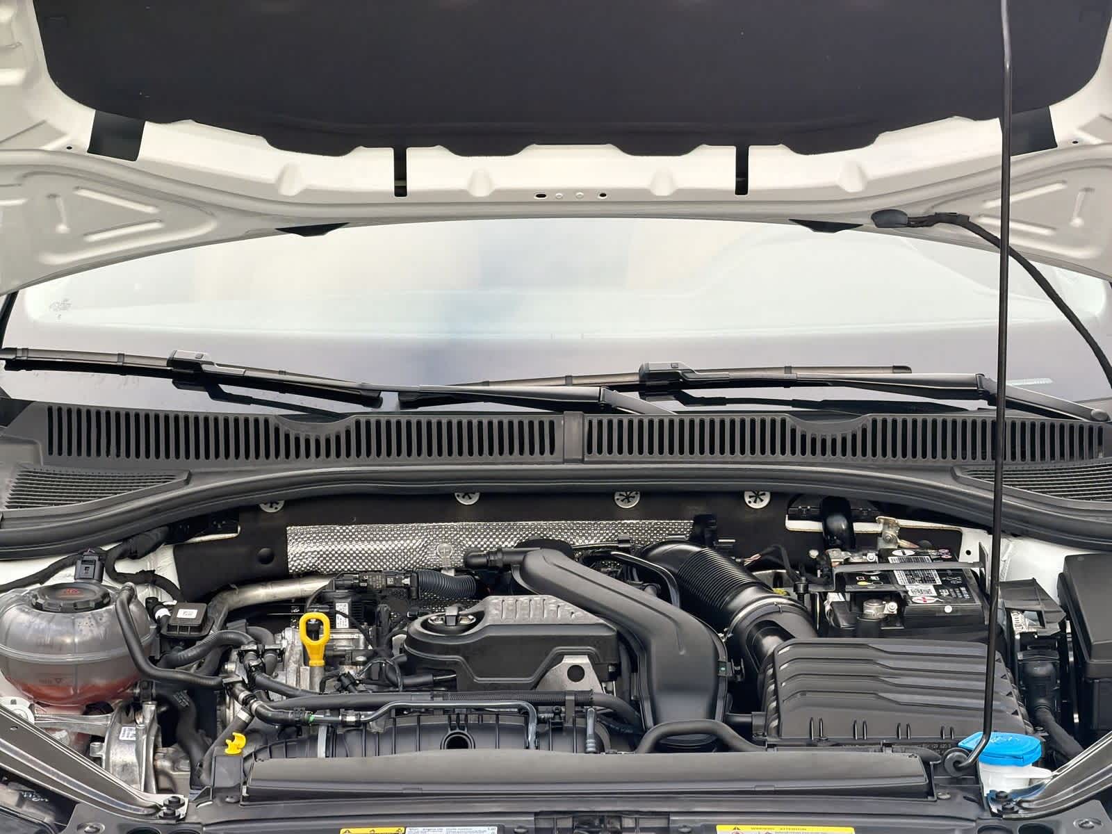 Thumbnail: 2023 Volkswagen Jetta - 15