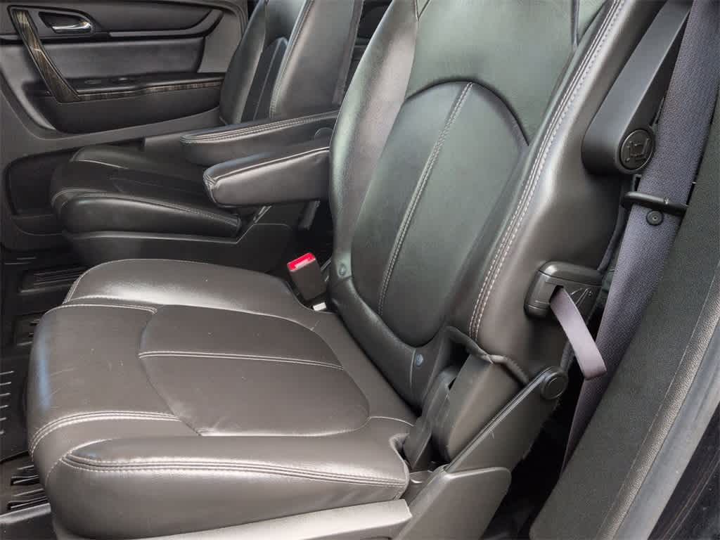 Thumbnail: 2014 GMC Acadia - 21