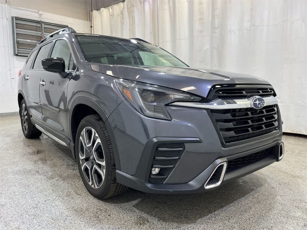 2025 Subaru Ascent Touring 9
