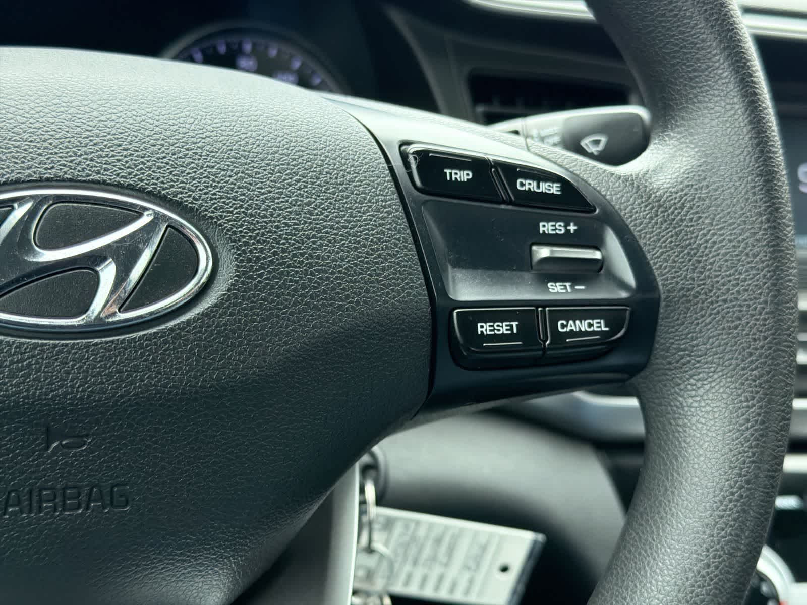 Thumbnail: 2019 Hyundai Elantra - 25