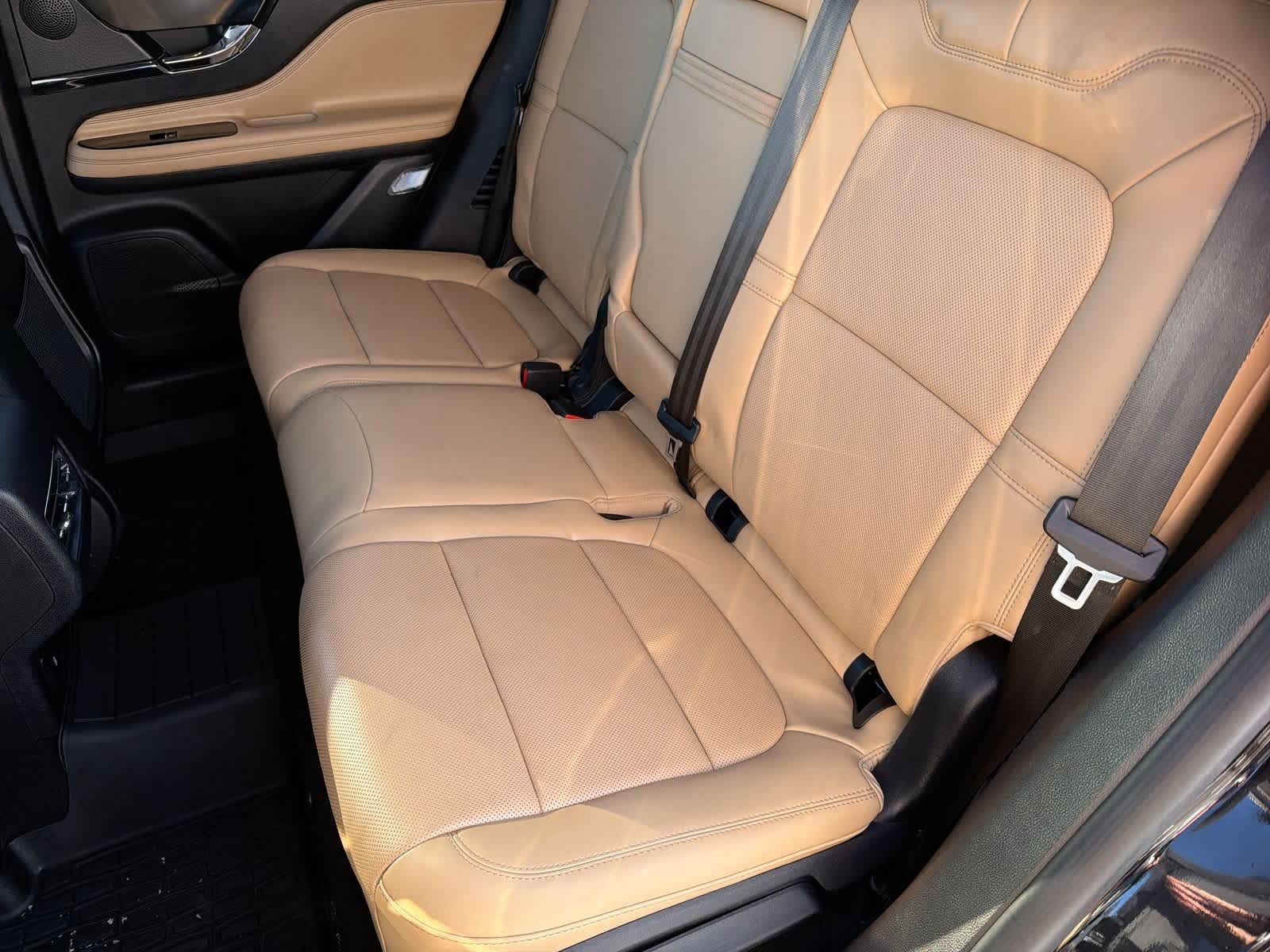 Thumbnail: 2023 Lincoln Corsair - 21