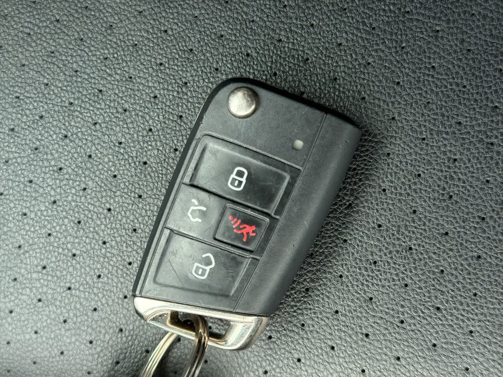 Thumbnail: 2019 Volkswagen Tiguan - 35