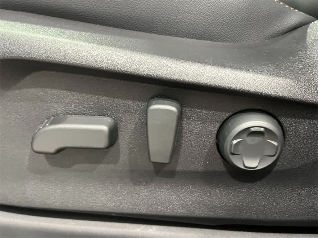 Thumbnail: 2025 Subaru Ascent - 13