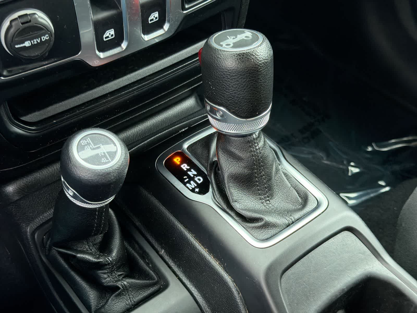 Thumbnail: 2019 Jeep Wrangler - 32