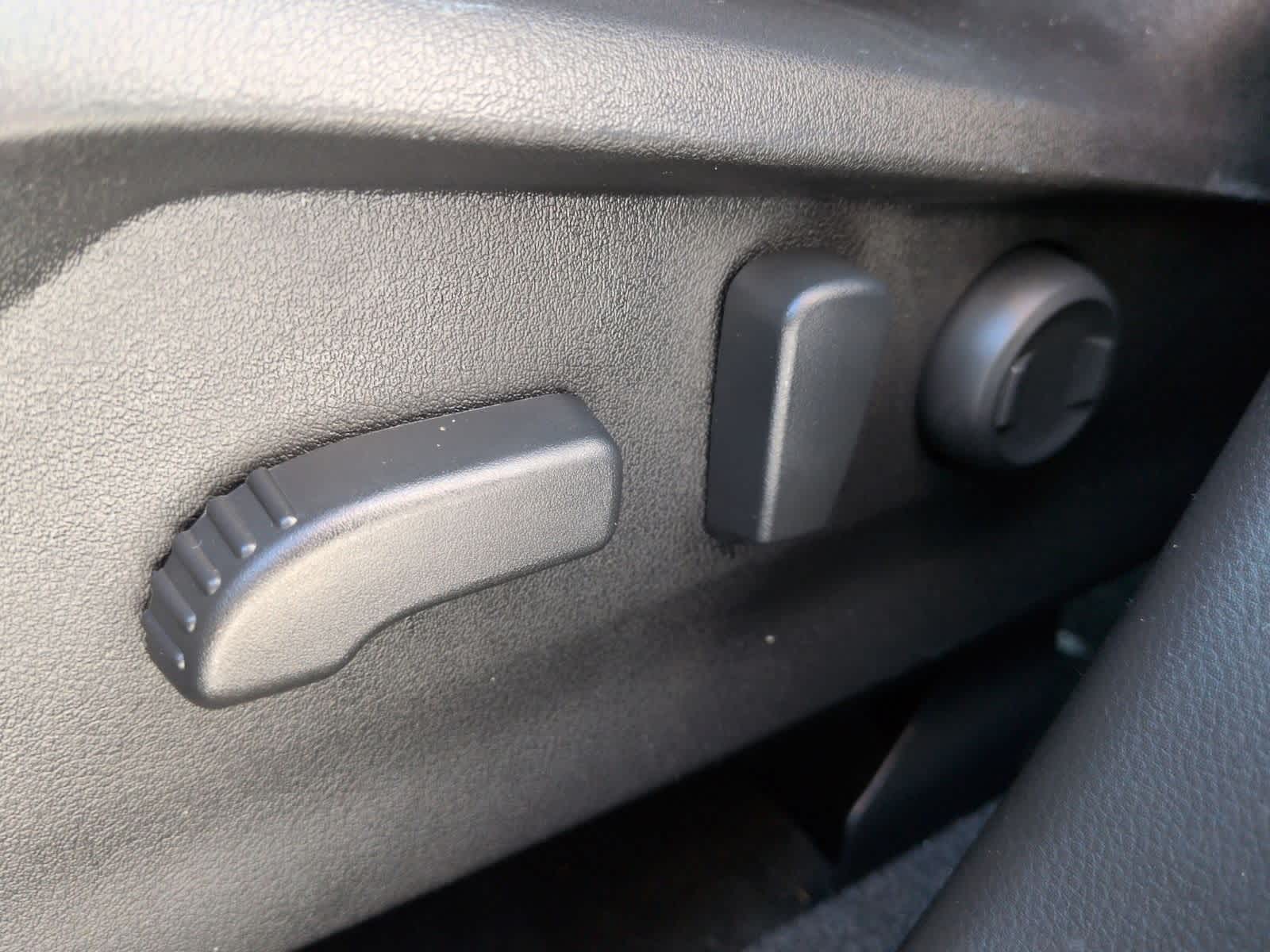 Thumbnail: 2022 Subaru Forester - 18