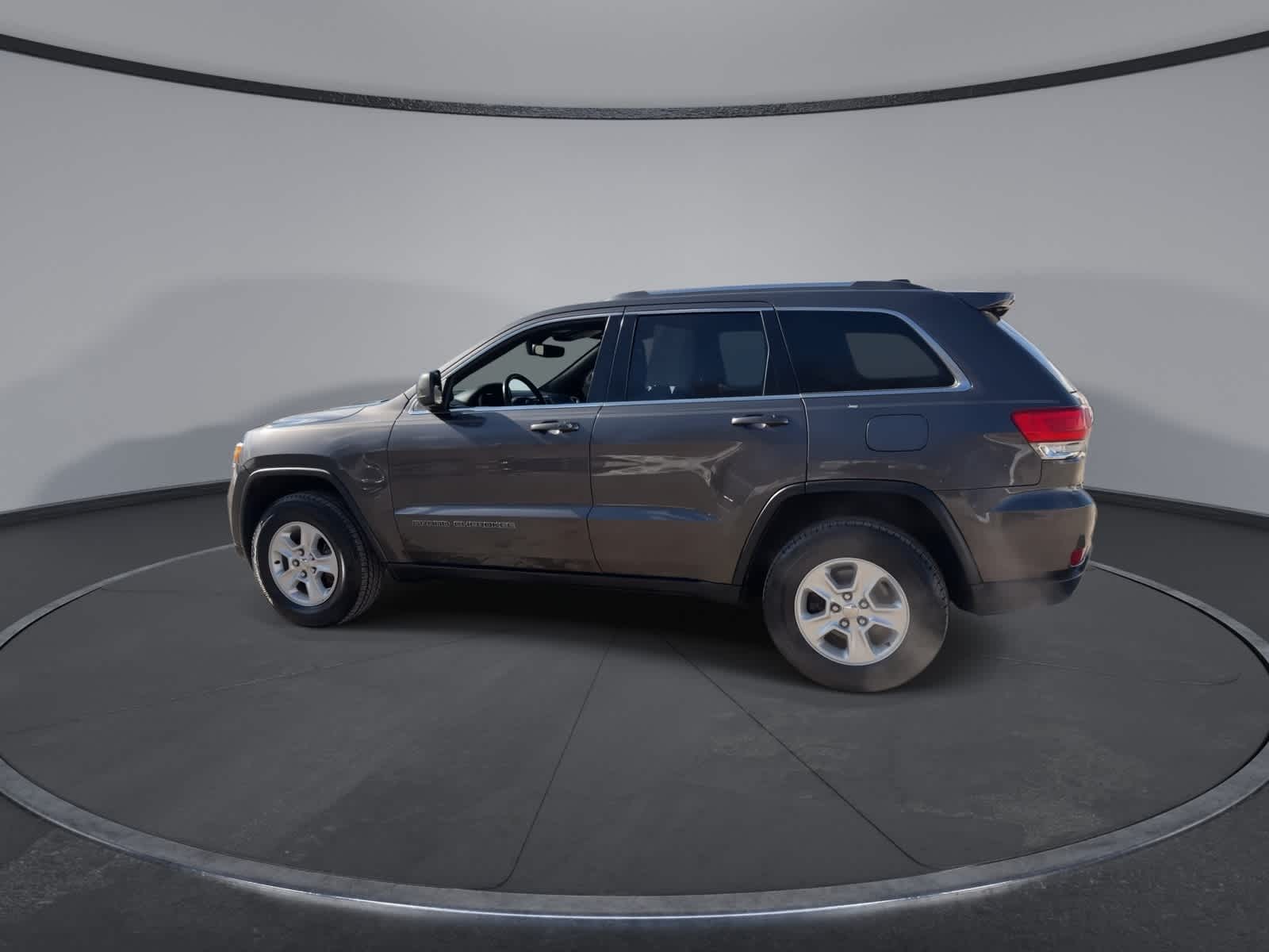 Thumbnail: 2017 Jeep Grand Cherokee - 5