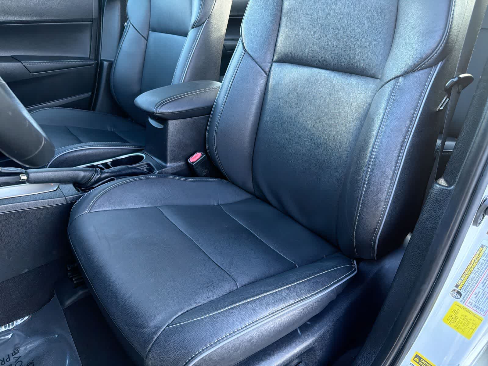 Thumbnail: 2015 Toyota Corolla - 17