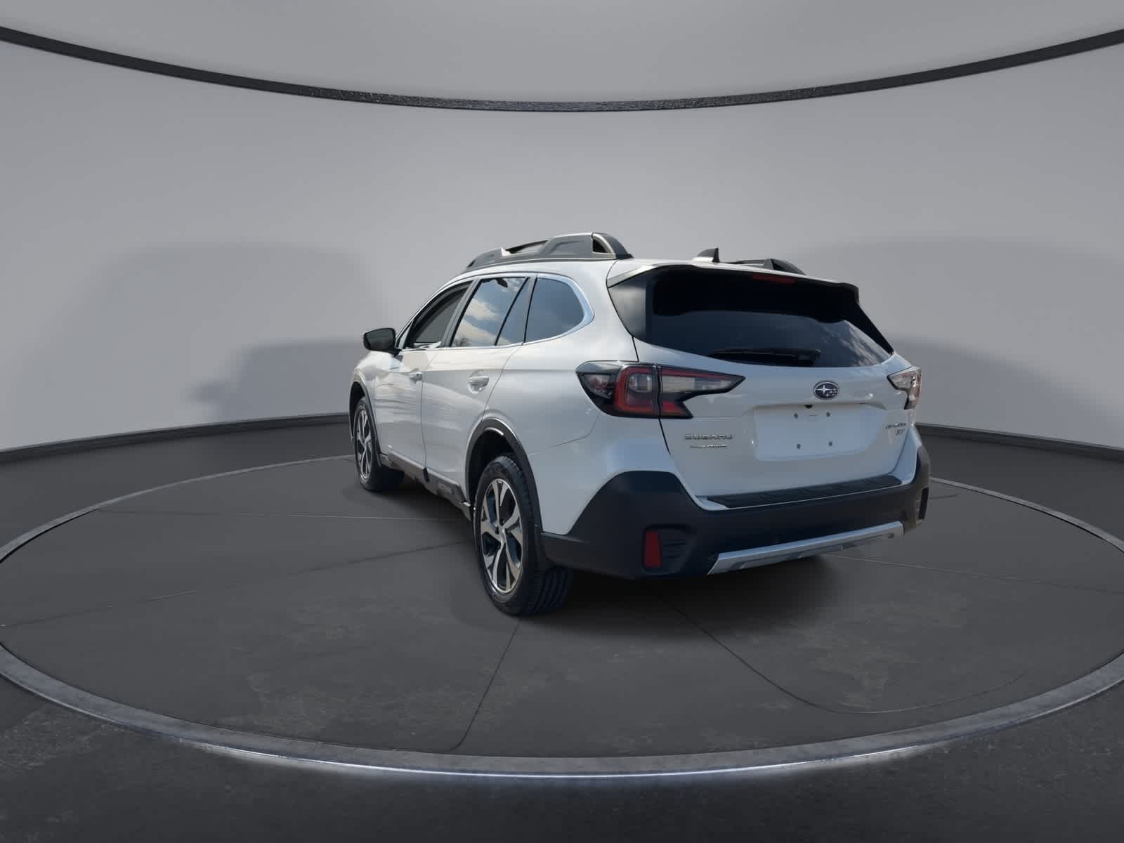 Thumbnail: 2022 Subaru Outback - 6