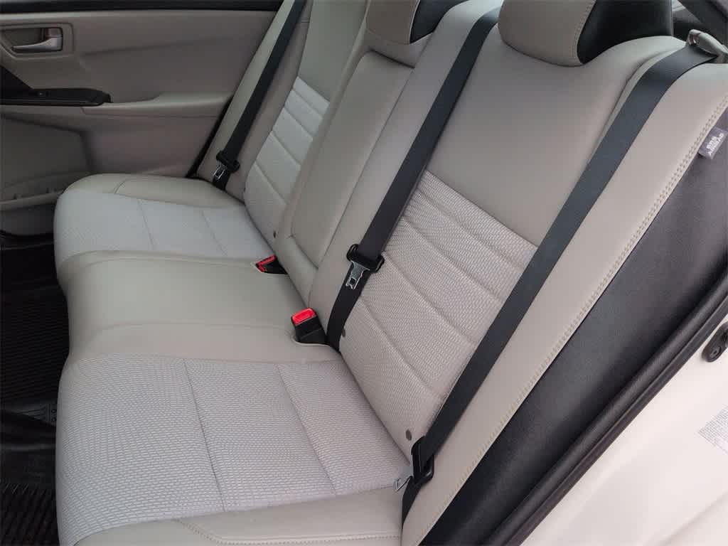 Thumbnail: 2017 Toyota Camry - 20