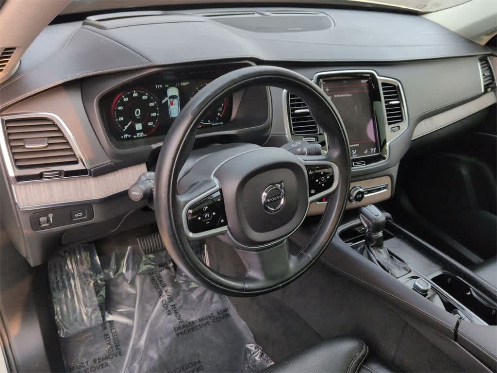 Thumbnail: 2022 Volvo XC90 - 10