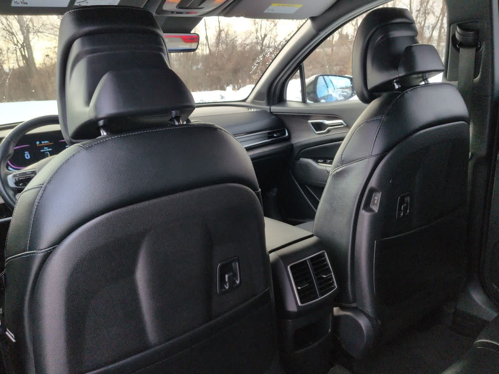 Thumbnail: 2023 Kia Sportage - 19