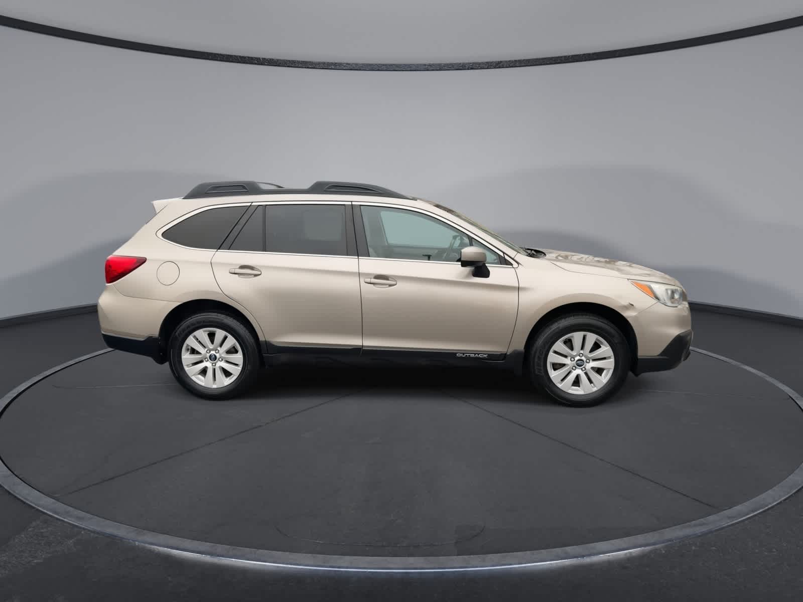 Thumbnail: 2015 Subaru Outback - 9