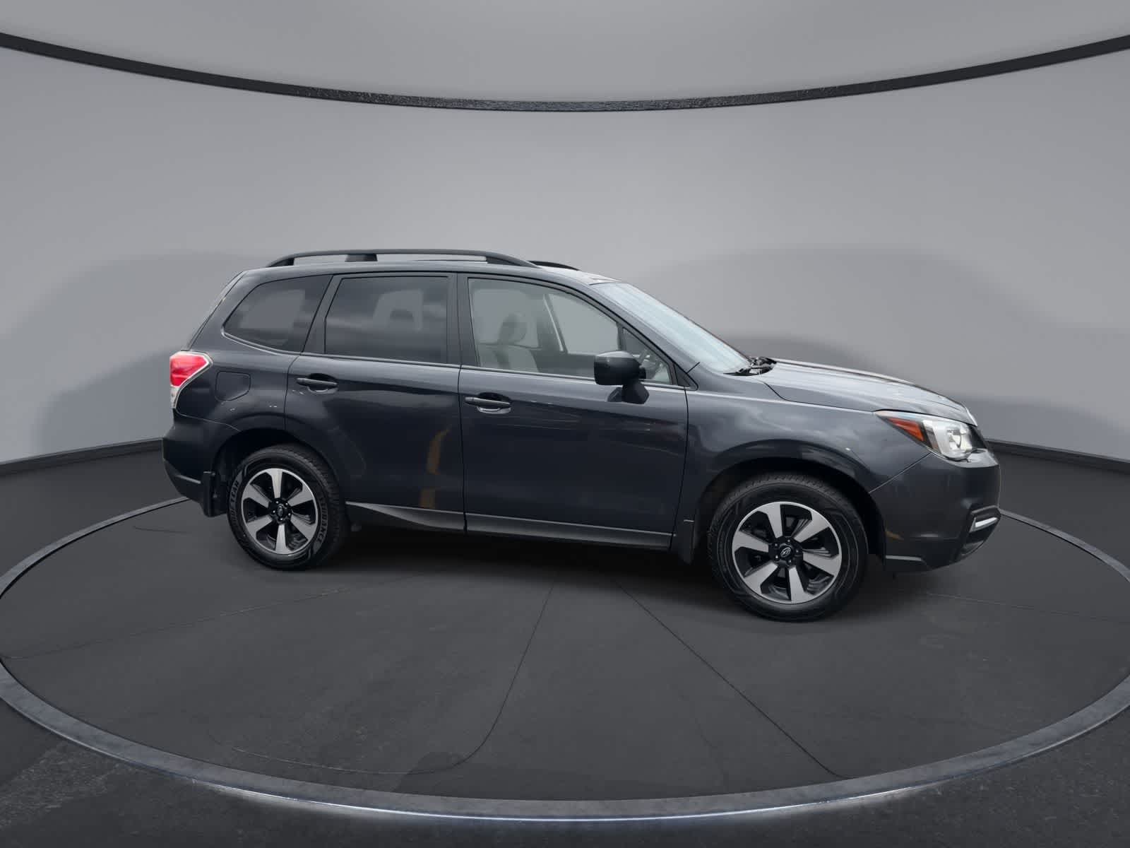 Thumbnail: 2018 Subaru Forester - 9