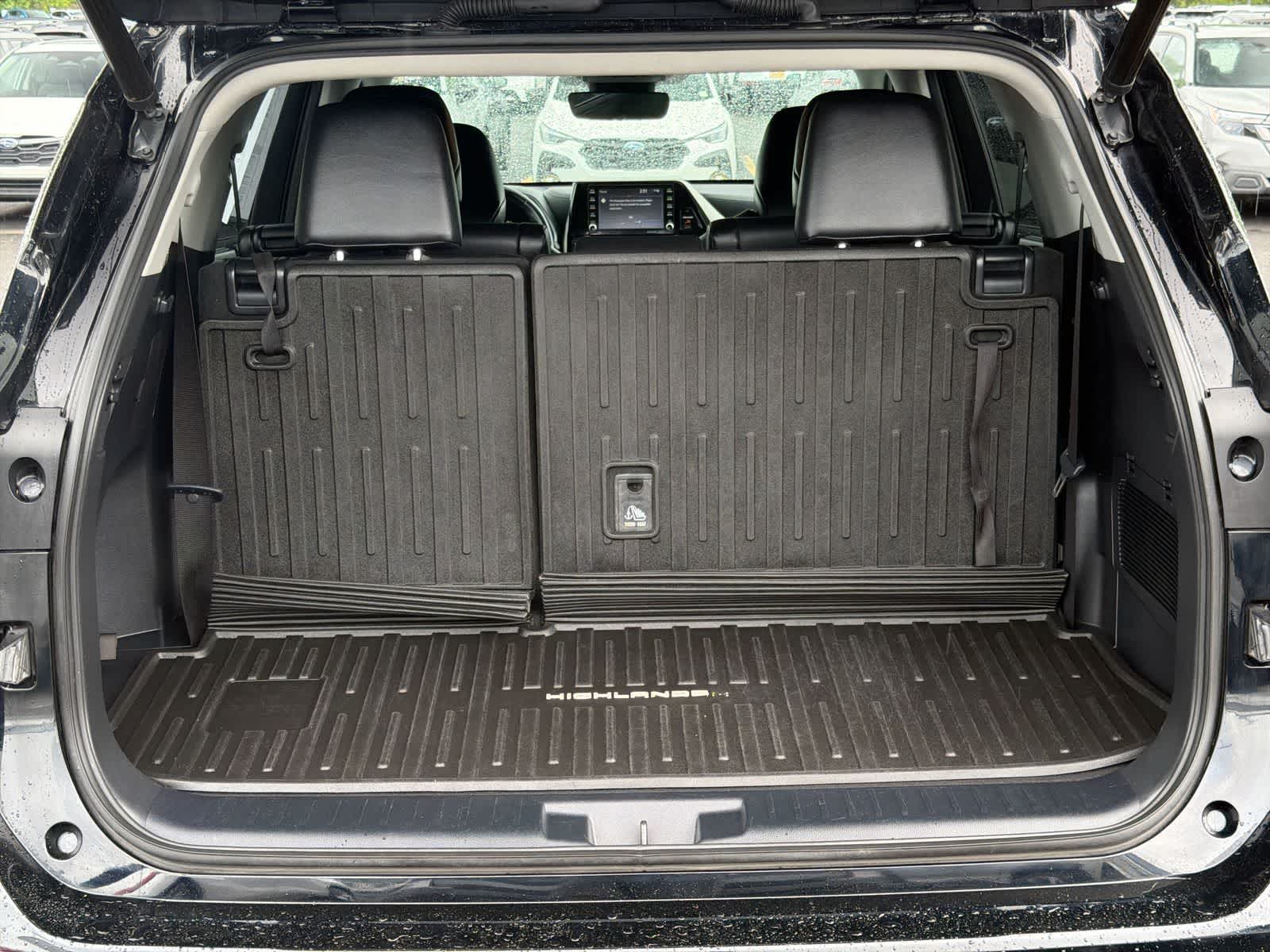 Thumbnail: 2021 Toyota Highlander - 34