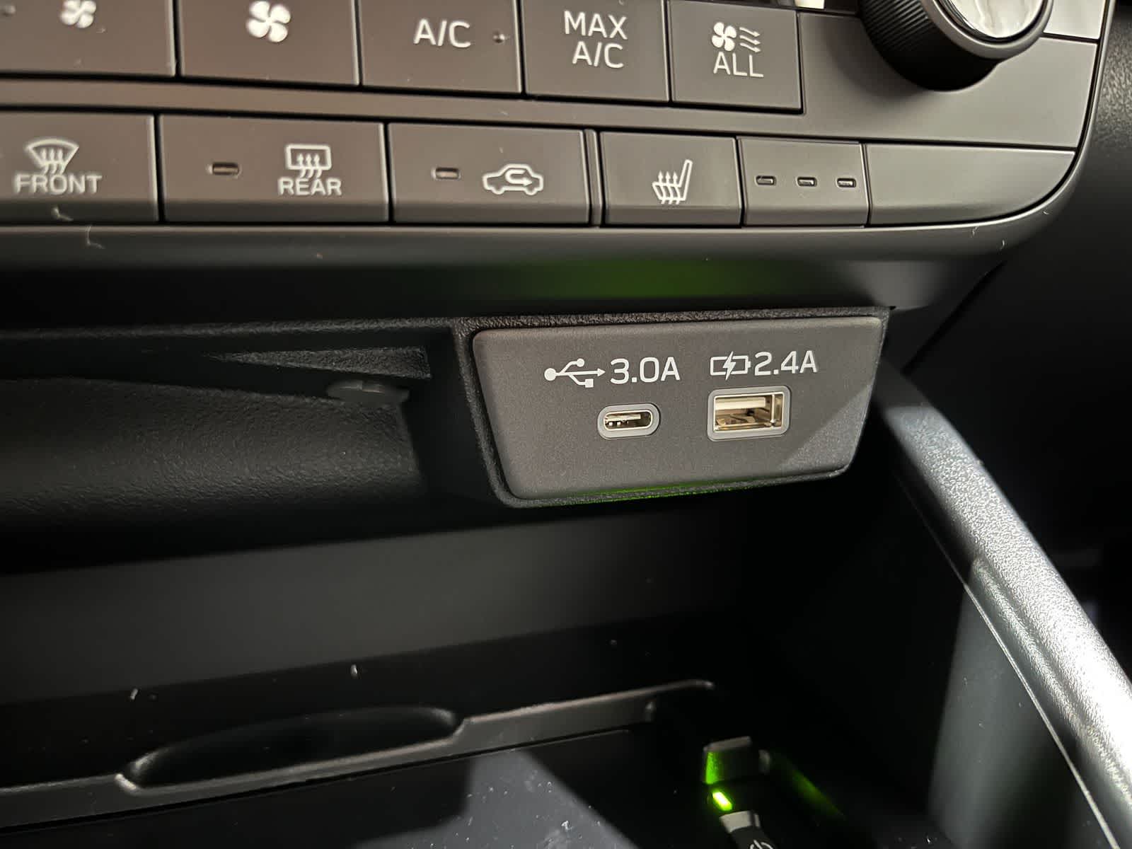 Thumbnail: 2026 Subaru Outback - 19