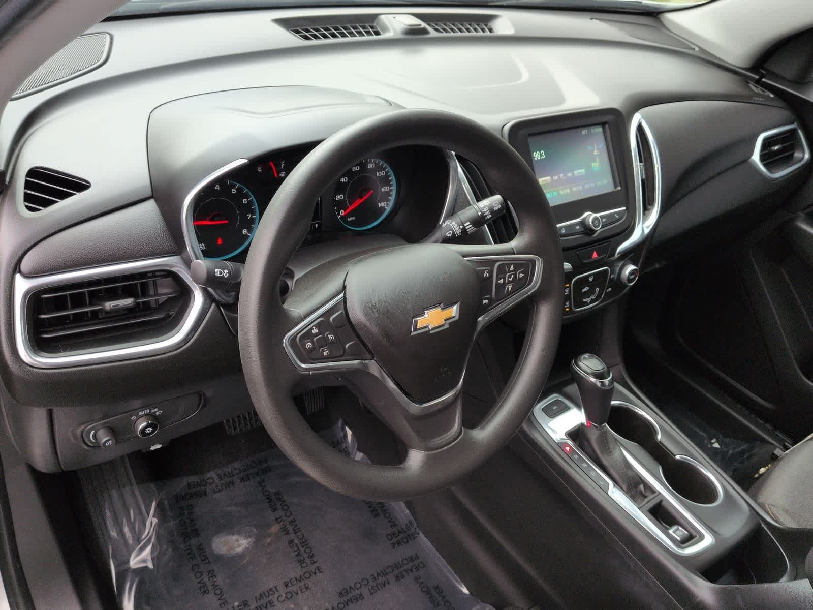 Thumbnail: 2018 Chevrolet Equinox - 10