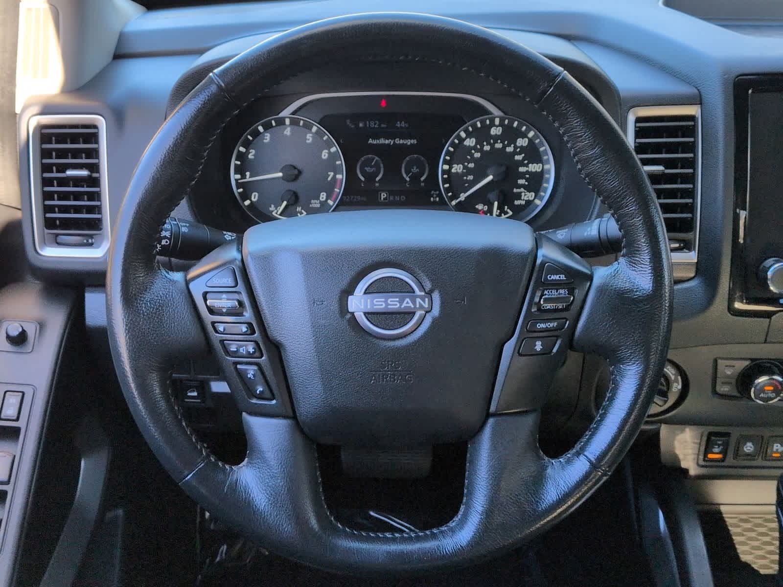 Thumbnail: 2022 Nissan Frontier - 25